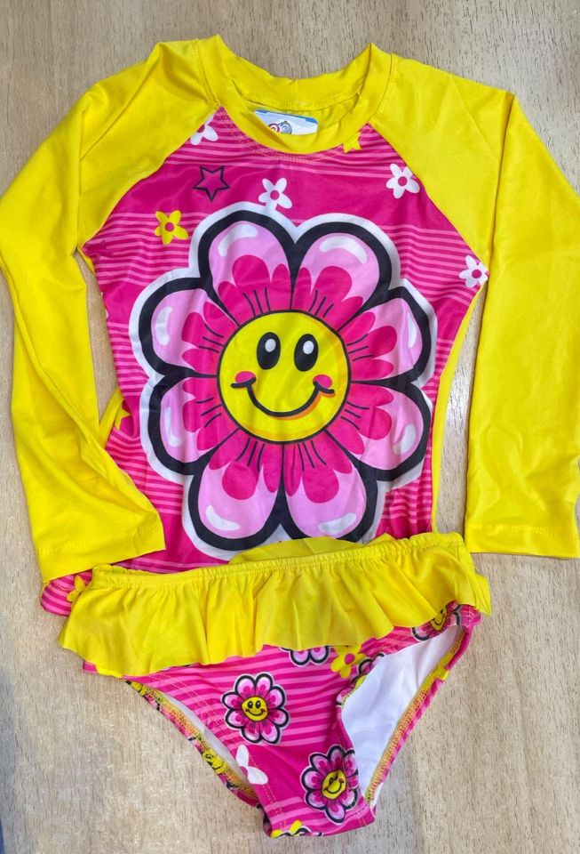 d99d0399d784259de8601353281135da.jpg Kit UV Menina Amarelo REF261225 - Imagem 1